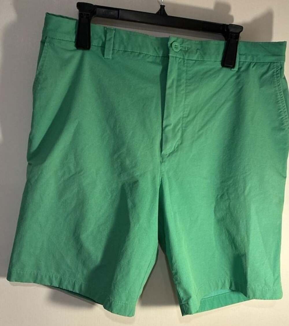 Vineyard Vines On-The-Go OTG Green Chino Shorts Men's Size 38